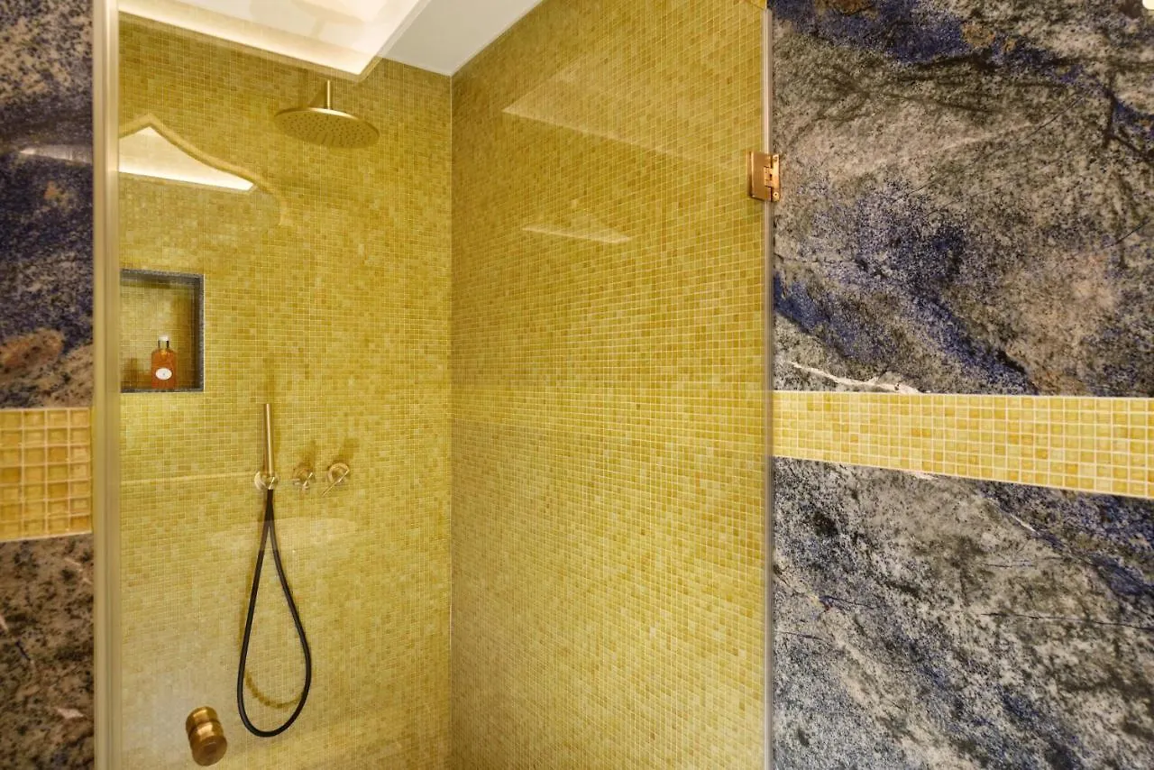 Empress Theodora Apartments Venice