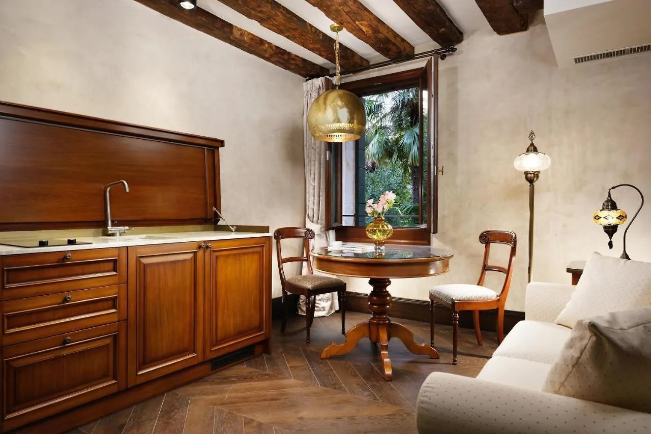 Empress Theodora Apartments Venice 0*,